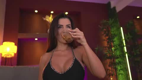 Snapshot of justinnejade chatting on 09.17.25 Justy online show from 09.17.25