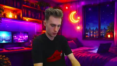 Snapshot of justinnordick chatting on 06.23.26 Hologram Guy online show from 06.23.26