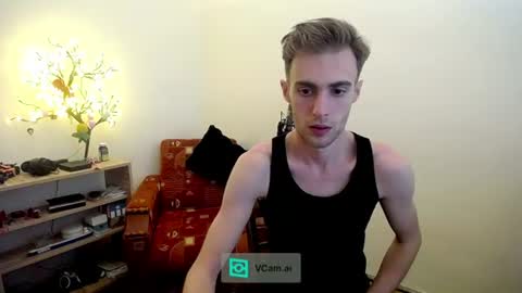 Snapshot of justinnordick chatting on 06.28.26 Hologram Guy online show from 06.28.26
