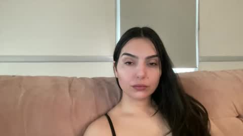 Jess online show from 12.11.24