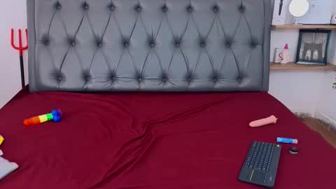 Karlita online show from 09.10.25
