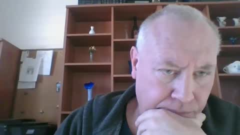 justme196756 online show from 01.15.25