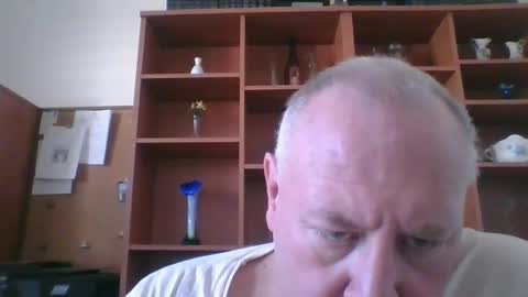 justme196756 online show from 01.16.25