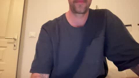 justmeandyou00 online show from 01.05.26