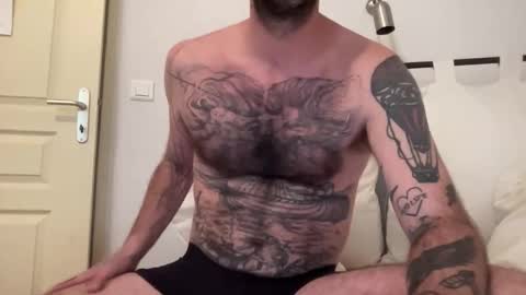 justmeandyou00 online show from 01.16.26