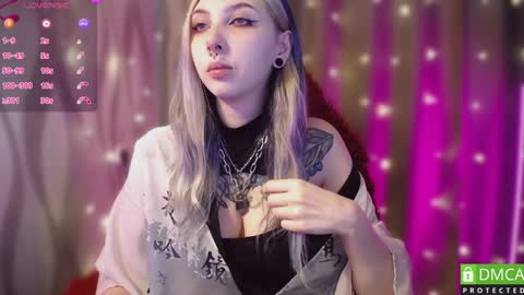 justmeowgirl online show from 02.05.25
