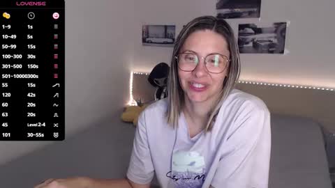 Snapshot of justmexy7 chatting on 09.21.25 Julie online show from 09.21.25