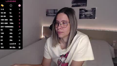 Snapshot of justmexy7 chatting on 10.12.25 Julie online show from 10.12.25