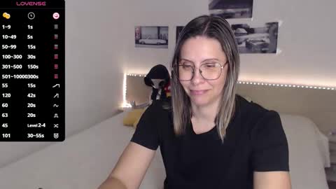 Snapshot of justmexy7 chatting on 10.14.25 Julie online show from 10.14.25