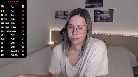 Snapshot of justmexy7 chatting on 10.16.25 Julie online show from 10.16.25