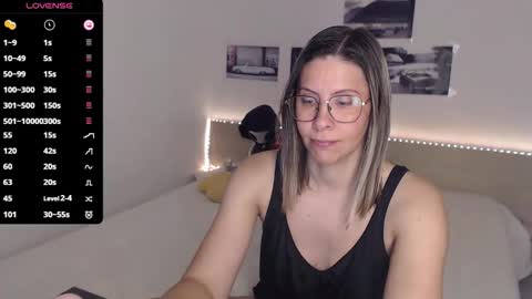 Snapshot of justmexy7 chatting on 11.06.25 Julie online show from 11.06.25