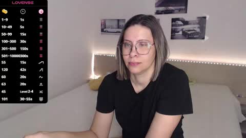 Julie online show from 01.12.26