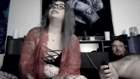 justthejohnsons online show from 09.24.25