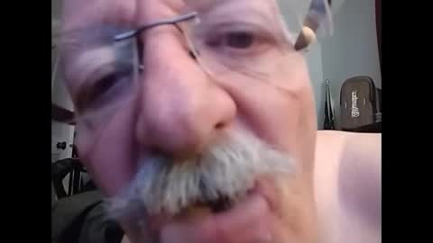 kabriggs136 online show from 10.30.25