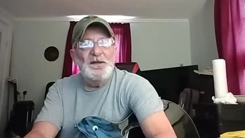 Snapshot of kabriggs136 chatting on 06.17.26 kabriggs136 online show from 06.17.26