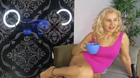 kaceykayx online show from 12.16.25