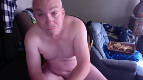 Snapshot of kachen2003 chatting on 11.02.25 kachen2003 online show from 11.02.25