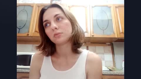 Snapshot of kacilangowski chatting on 09.15.25 Nika online show from 09.15.25