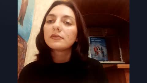 Snapshot of kacilangowski chatting on 10.12.25 Nika online show from 10.12.25