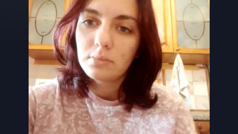 Snapshot of kacilangowski chatting on 10.14.25 Nika online show from 10.14.25