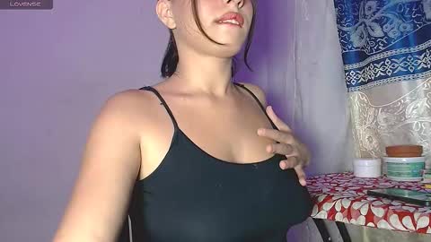 Kade  Anne online show from 10.02.25