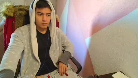 Snapshot of kael_art_d chatting on 12.16.24 kael_art_d online show from 12.16.24