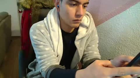 Snapshot of kael_art_d chatting on 12.16.24 kael_art_d online show from 12.16.24