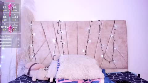 Snapshot of kaelaa18 chatting on 12.16.24 Kaela online show from 12.16.24