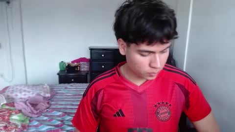 Snapshot of kafer_1022 chatting on 02.12.26 kafer online show from 02.12.26