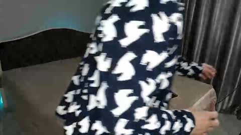 Kai Chicken online show from 12.05.25