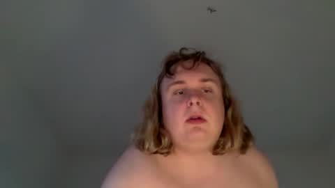 Chloe online show from 04.22.26