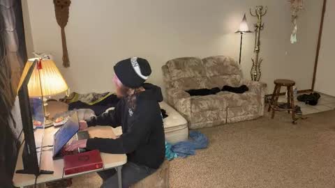 Kaiku77 online show from 02.01.26