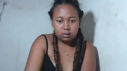 Snapshot of kaillah chatting on 10.16.25 kaillah online show from 10.16.25