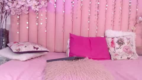 kailye Jones online show from 02.18.25