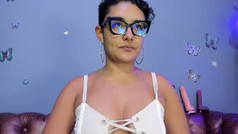Snapshot of kaira_mosse_ chatting on 10.15.25 kaira_mosse_ online show from 10.15.25