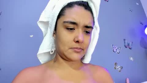 Snapshot of kaira_mosse_ chatting on 10.21.25 kaira_mosse_ online show from 10.21.25