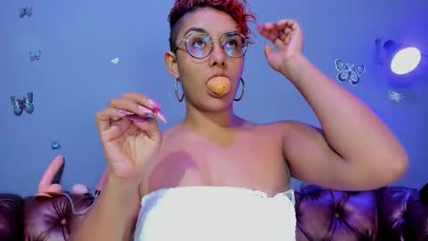Snapshot of kaira_mosse_ chatting on 03.11.26 kaira_mosse_ online show from 03.11.26