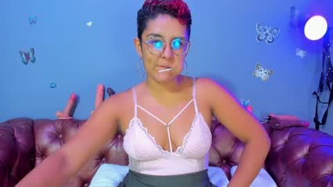 Snapshot of kaira_mosse_ chatting on 04.18.26 kaira_mosse_ online show from 04.18.26