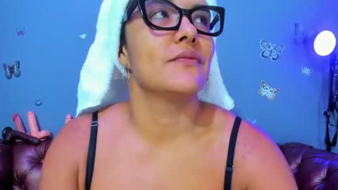 Snapshot of kaira_mosse_ chatting on 04.30.26 kaira_mosse_ online show from 04.30.26