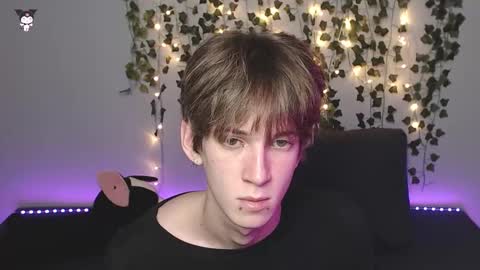 slutkai online show from 10.29.25