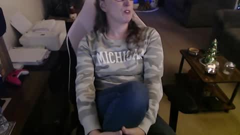 Camprincess331 online show from 12.16.25