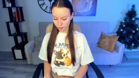 Kaitlyn online show from 12.18.24