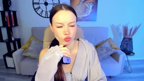 Kaitlyn online show from 01.18.25