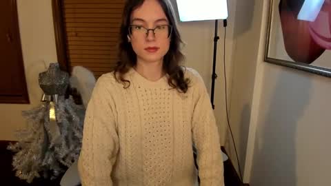 Kaiya    online show from 12.15.24