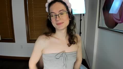 Kaiya    online show from 12.29.24