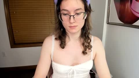 Kaiya    online show from 02.06.25