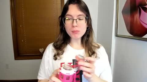 Kaiya    online show from 02.15.25