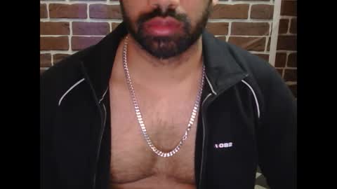 Vicky online show from 12.16.24