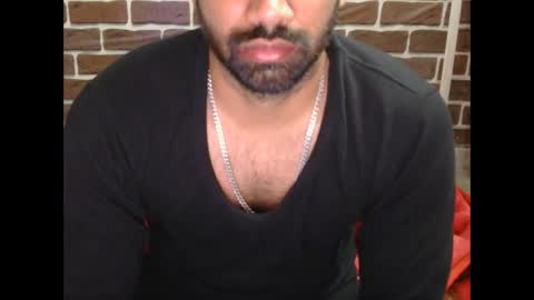 Vicky online show from 12.19.24