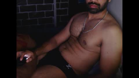 Vicky online show from 12.21.24